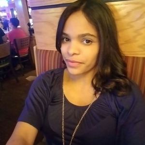 Meet your Posher, Alys